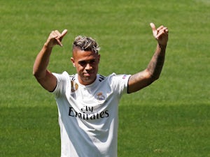 Real Madrid 'keen to sell Mariano Diaz'