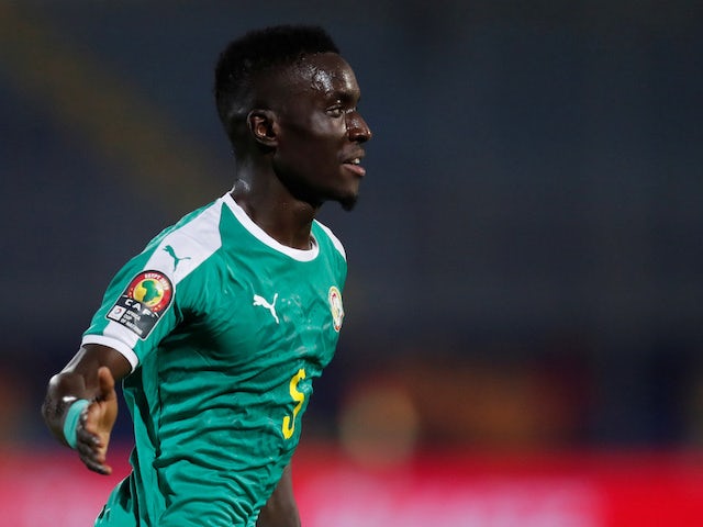 Idrissa Gueye fires Senegal into AFCON semi-finals