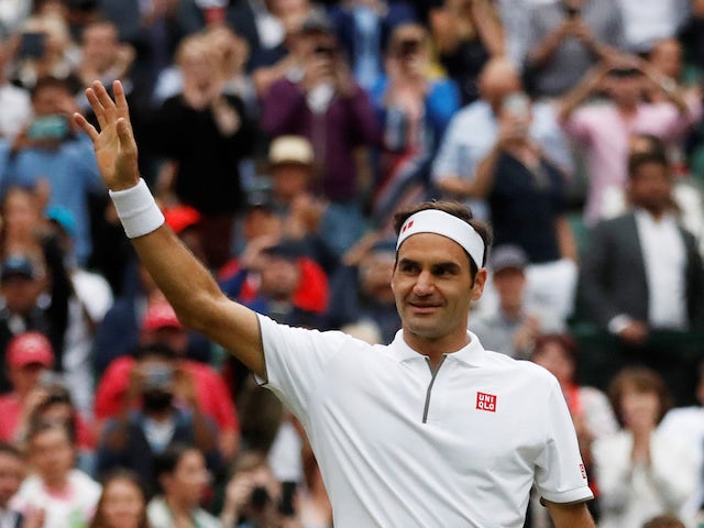 Roger Federer outclasses Matteo Berrettini to record 99th Wimbledon win