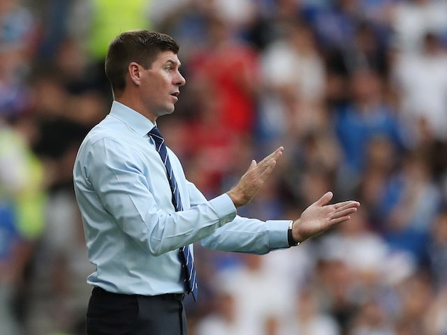 Steven Gerrard warns Rangers players to keep feet on the ground