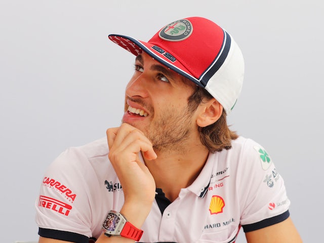 Giovinazzi sees 'chance' of Ferrari seat