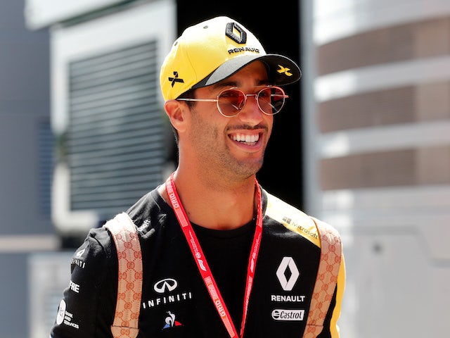 Rival boss says Ricciardo 'frustrated'