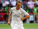 Luka Modric warms up for Real Madrid on July 30, 2019