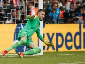 Liverpool love-in for Adrian as keeper caps 'crazy week' with penalty heroics