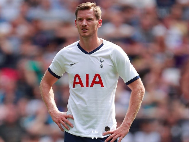 Vertonghen 'decides to stay at Tottenham'