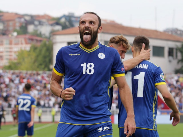 Spurs 'scout Kosovo striker Vedat Muriqi'