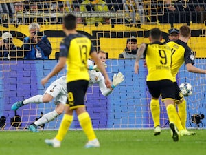 Dortmund miss penalty in draw with Barcelona