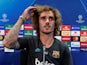 Antoine Griezmann and his hair in action during a Barcelona press conference on October 1, 2019