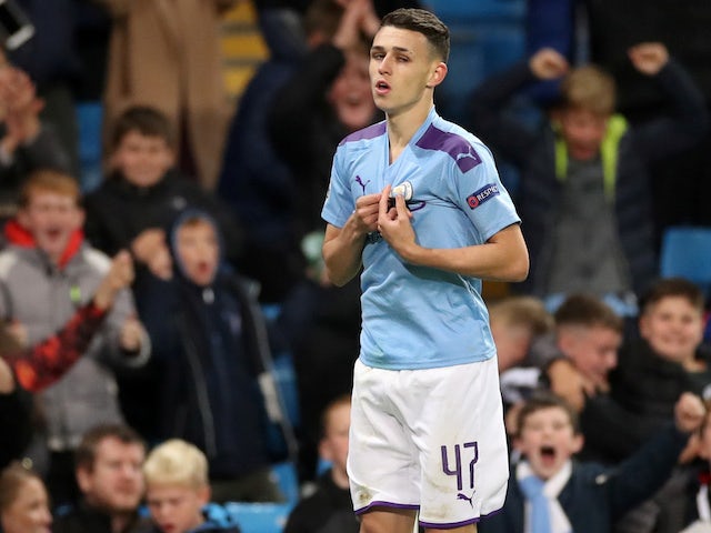 Phil Foden celebrates scoring late on for Manchester City on October 1, 2019