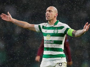 Celtic manager Scott Brown warns of "dangerous" threat posed by Hibs