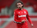 Joe Allen warms up for Stoke City on October 1, 2019