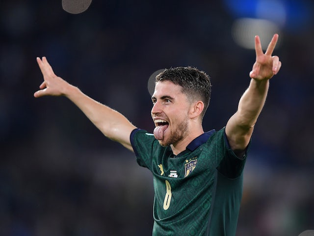 Italy see off Greece to qualify for Euro 2020