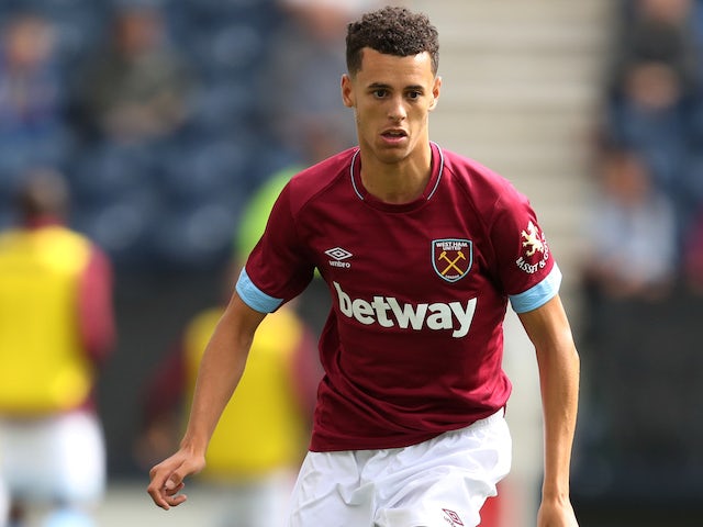 Nathan Holland in action for West Ham in July 2018