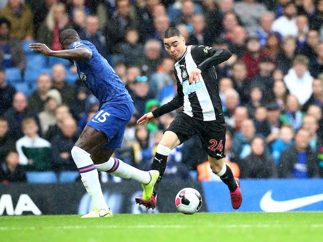 Miguel Almiron takes on Kurt Zouma during the Premier League game between Chelsea and Newcastle United on October 19, 2019