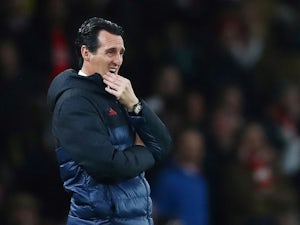 Arsenal 'have no plans to sack Emery'