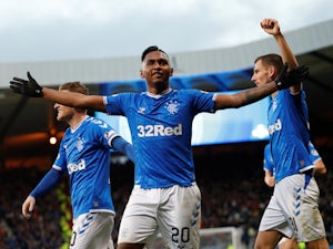 Rangers keep pressure on Celtic with thumping win over Hearts