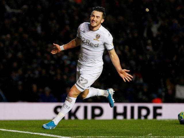 Leeds move top of Championship with victory over QPR