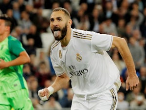 Real Madrid 'considering new Karim Benzema deal'