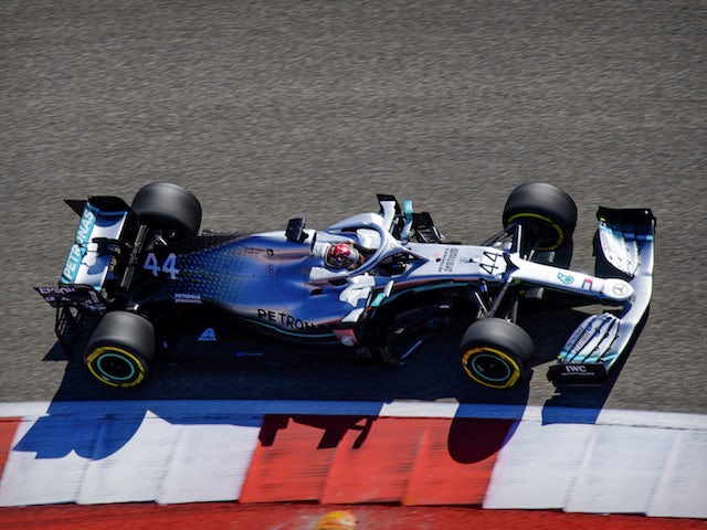 Lewis Hamilton secures sixth world title