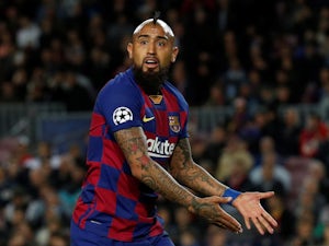 Barca 'hold talks with Vidal agent over future'