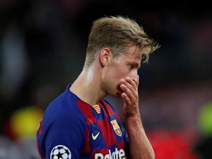 Barcelona 'refusing to sell de Jong amid Bayern interest'