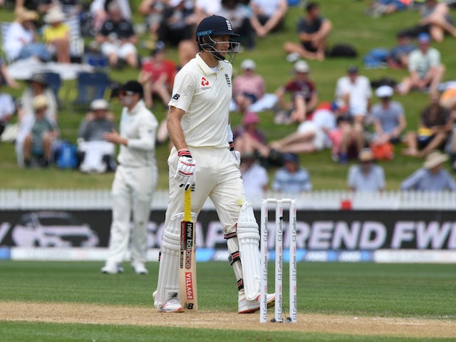 Burns, Root confidently steady ship for England
