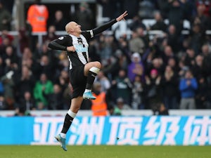 Jonjo Shelvey salvages Newcastle draw to dent Man City's title hopes further