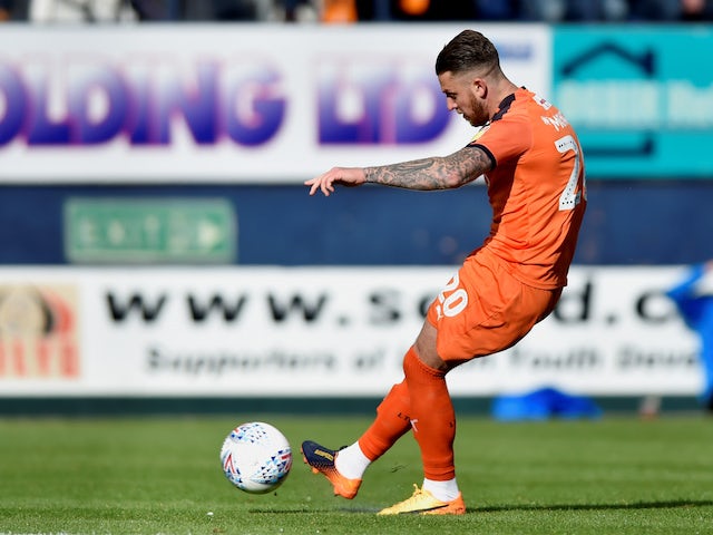 George Moncur and Kazenga LuaLua set to leave Luton this summer