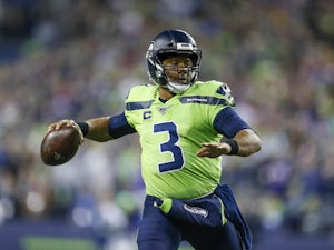 Seattle Seahawks hold off Minnesota Vikings to move top of NFC West