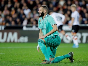 Karim Benzema rescues point for Madrid at Valencia
