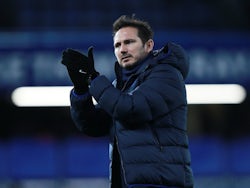 Chelsea manager Frank Lampard applauds on January 11, 2020