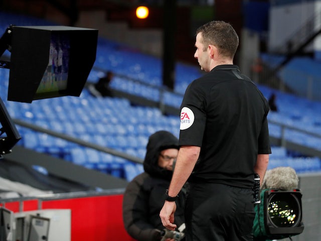 Referees advised to use VAR pitchside monitors on red card decisions