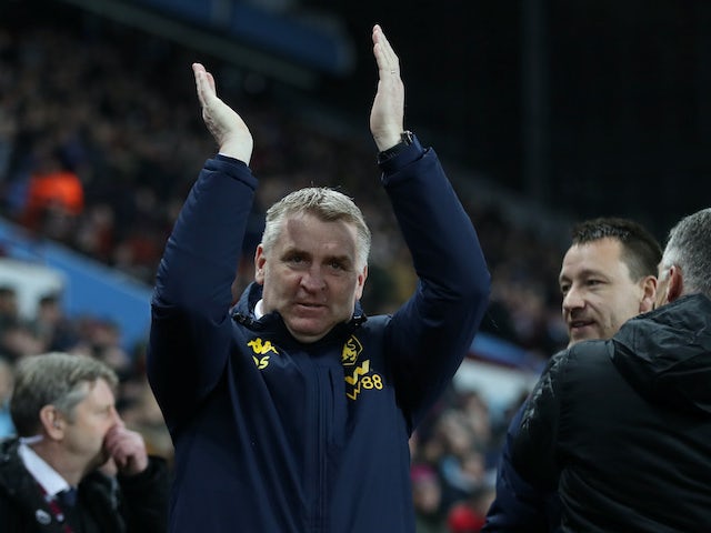 Dean Smith calls for concentration as Villa move out of drop zone