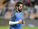 Isco warms up for Real Madrid on January 12, 2020