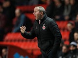Charlton Athletic manager Lee Bowyer reacts on January 22, 2020