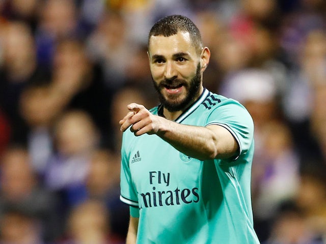 PSG 'want Benzema as Cavani replacement'