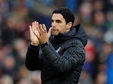 Arsenal manager Mikel Arteta applauds fans after the match on February 2, 2020