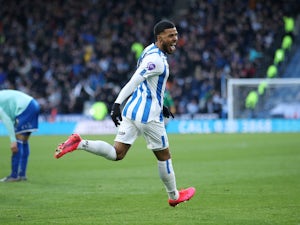 Huddersfield move further away from dropzone with QPR win