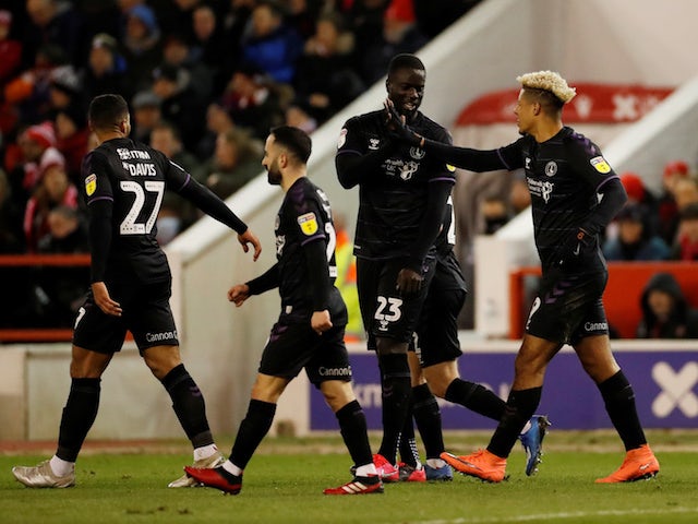 Charlton's Lyle Taylor celebrates after scoring their first goal with teammates on February 11, 2020