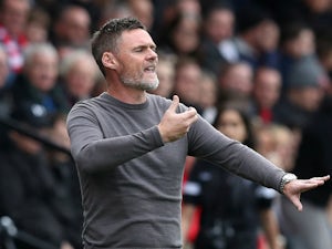 Graham Alexander claims referee was influenced to award St Mirren penalty