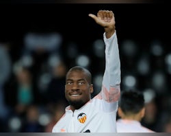 Tottenham 'weighing up £37m Geoffrey Kondogbia bid'