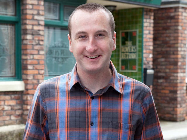 Andy Whyment hoping to resume 'Coronation Street' filming in June