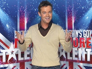 Stephen Mulhern to replace Phillip Schofield on Dancing On Ice