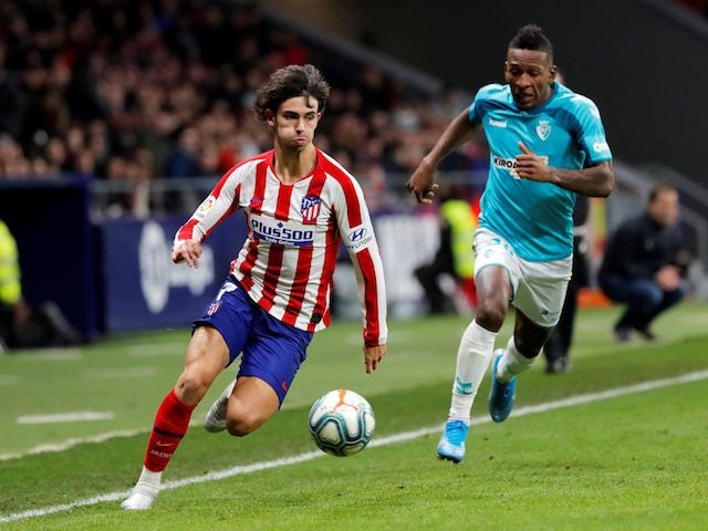 Antonio Valencia backs Pervis Estupinan for Man United move