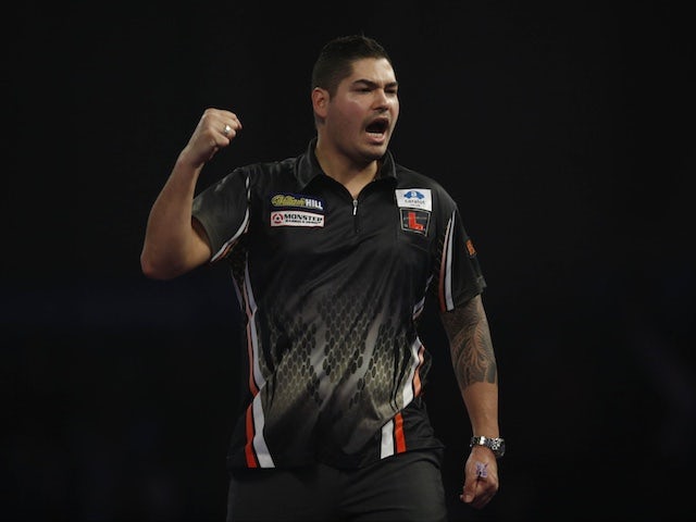 Jelle Klaasen edges through to second round in PDC Home Tour