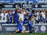 Chelsea celebrate winning the 2005-06 Premier League title