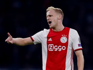 Shirt numbers available to Van de Beek at Man United