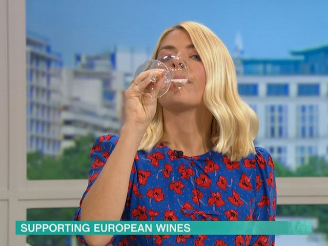 Holly Willoughby preparing to quit This Morning?