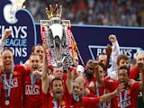 Ryan Giggs and Manchester United lift the 2007-08 Premier League title on May 11, 2008