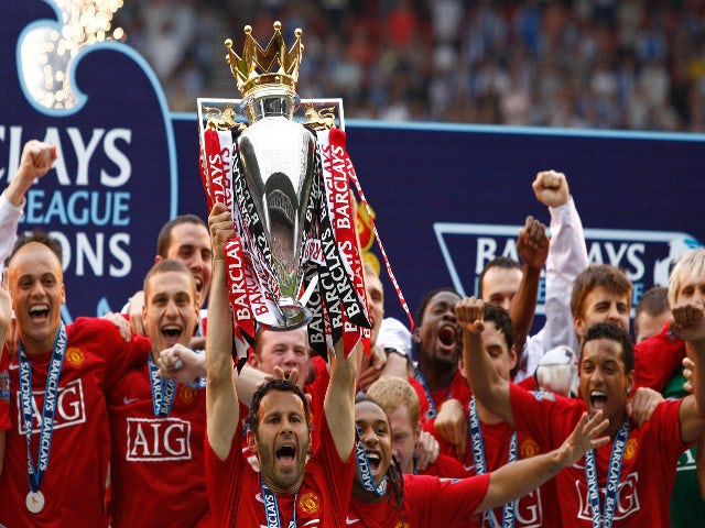 On this day: Ryan Giggs equals Bobby Charlton record as Man Utd clinch title
